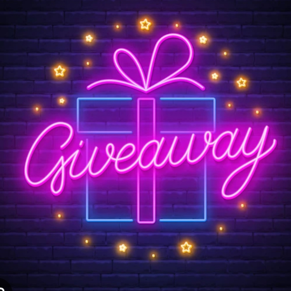 GIVEAWAY TIME!!!!!